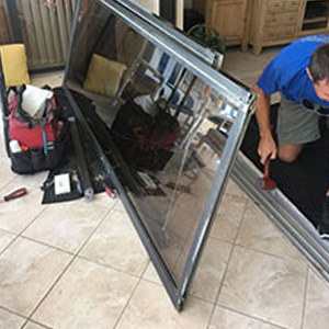 sliding glass door frame repair Las Flores